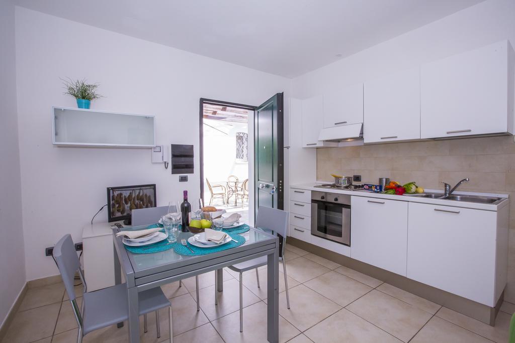 Residence Casa Bianca มารีนา ดิ มาซซา ภายนอก รูปภาพ