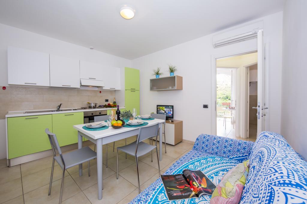 Residence Casa Bianca มารีนา ดิ มาซซา ภายนอก รูปภาพ